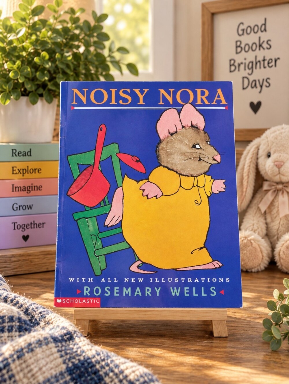 Noisy Nora Rosemary Wells Scholastic Vintage Children’s Picture Book